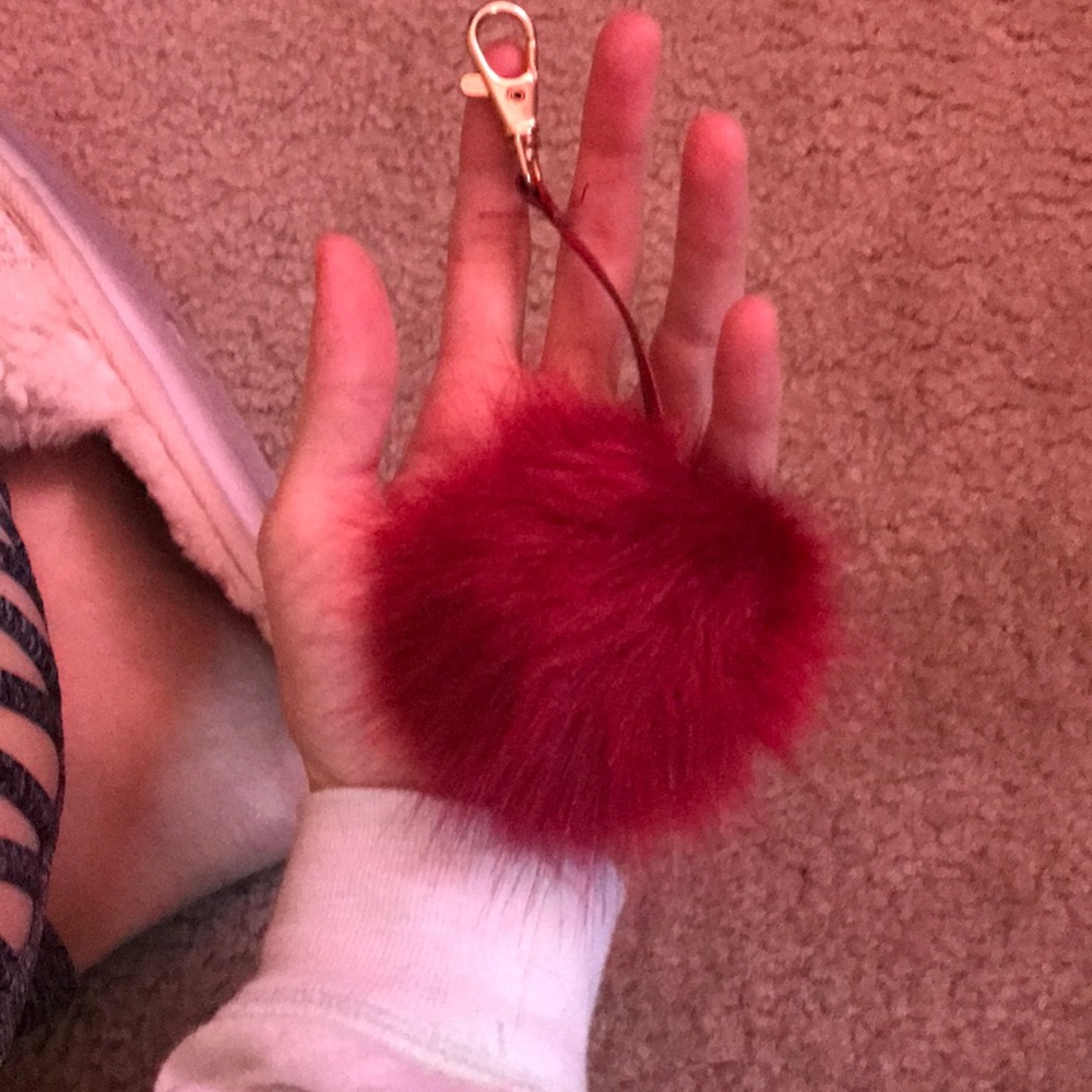 Pom Pom Key Chain - Picture 2 of 2